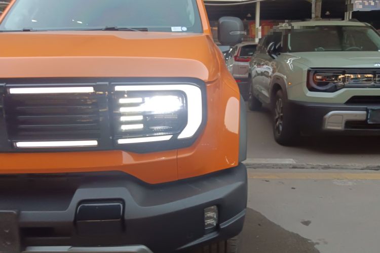 Used BAIC Off-Road BJ40 2024 2.0T All-New Urban Hunter Edition Ultimate Version Left Front Headlight