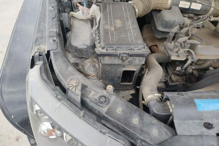 Used BAIC Off-Road BJ40 2014 2.4L Manual Exploration Edition Engine Bay Right