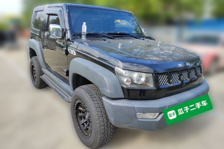 Used BAIC Off-Road BJ40 2014 2.4L Manual Cross-Country Edition Front Right 45 Deg
