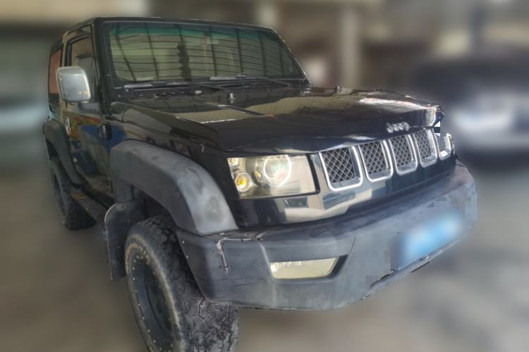 Used BAIC Off-Road BJ40 2014 2.4L Manual Cool Wilderness Edition Front Right 45 Deg