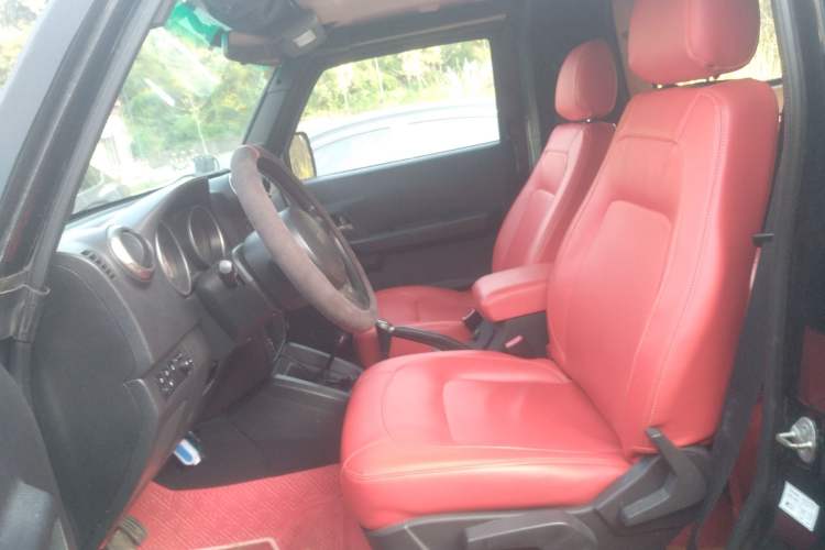 Used BAIC Off-Road BJ40 2014 2.4L Manual Cross-Country Edition Left Front Seat