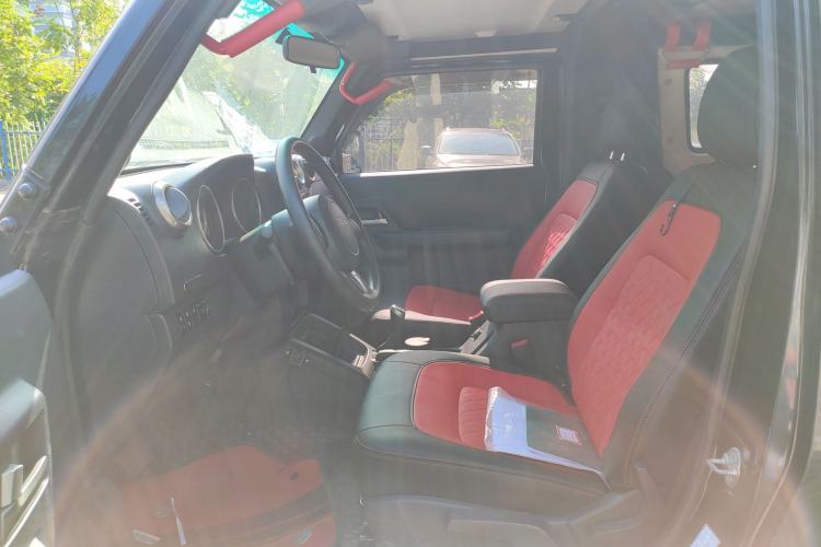 Used BAIC Off-Road BJ40 2014 2.4L Manual Cross-Country Edition Left Front Seat