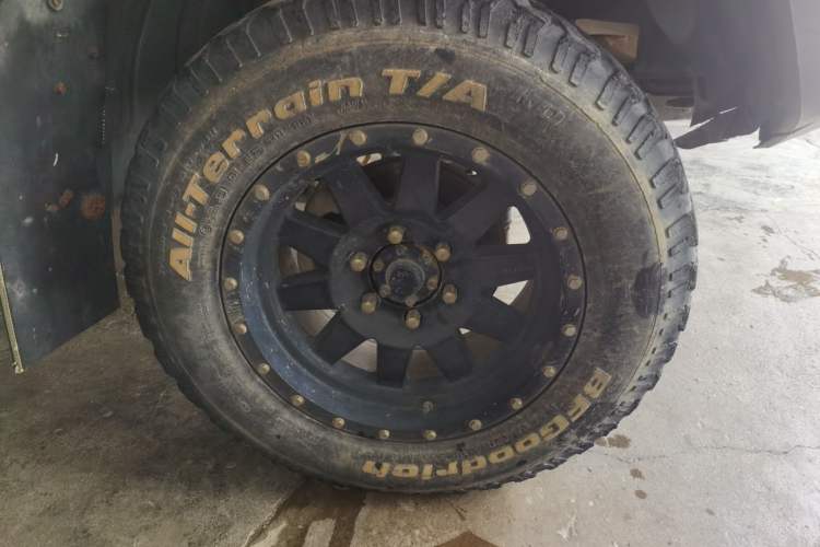 Used BAIC Off-Road BJ40 2014 2.4L Manual Cool Wilderness Edition Right Front Wheel Hub