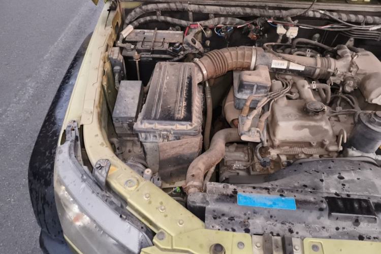 Used BAIC Off-Road BJ40 2014 2.4L Manual Cool Wilderness Edition Engine Bay Right