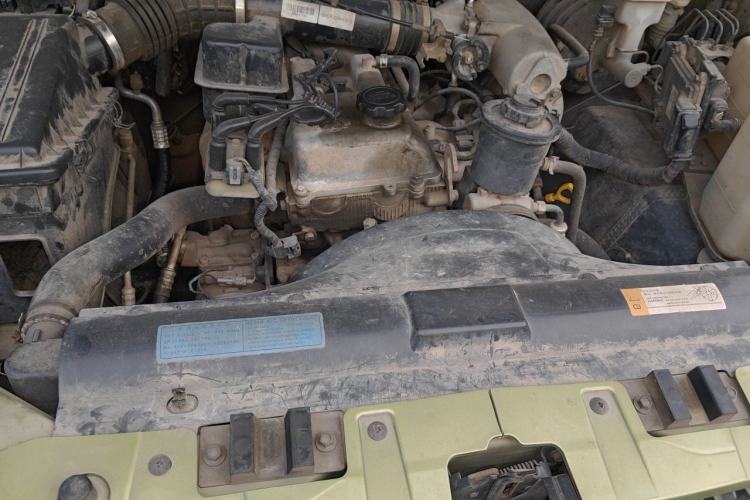 Used BAIC Off-Road BJ40 2014 2.4L Manual Cross-Country Edition Engine Bay