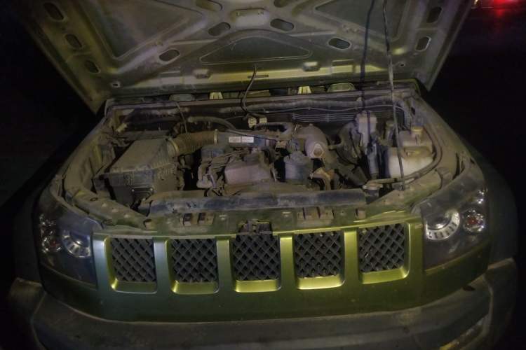 Used BAIC Off-Road BJ40 2014 2.4L Manual Cross-Country Edition Engine Bay