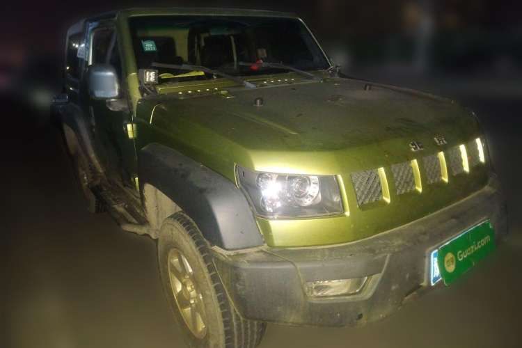 Used BAIC Off-Road BJ40 2014 2.4L Manual Cross-Country Edition Front Right 45 Deg