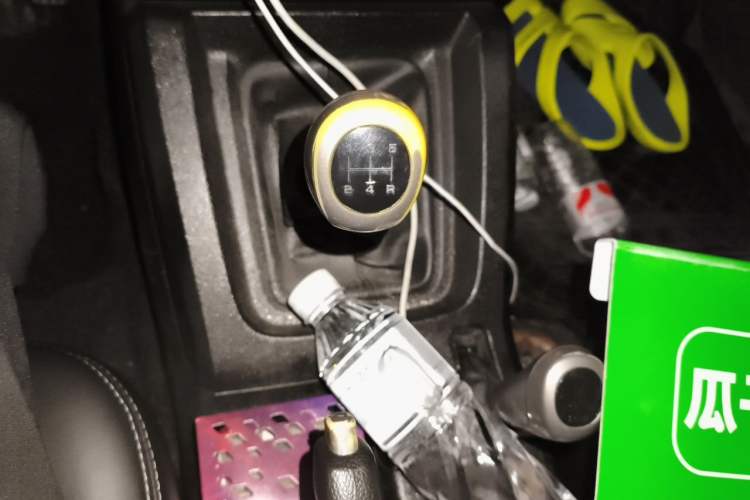 Used BAIC Off-Road BJ40 2014 2.4L Manual Cool Wilderness Edition Gear Lever