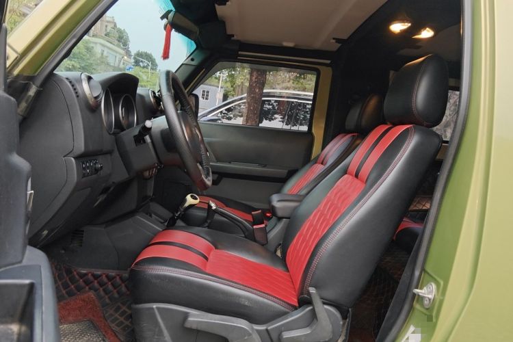Used BAIC Off-Road BJ40 2014 2.4L Manual Cross-Country Edition Left Front Seat