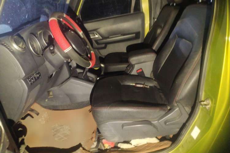 Used BAIC Off-Road BJ40 2014 2.4L Manual Cross-Country Edition Left Front Seat