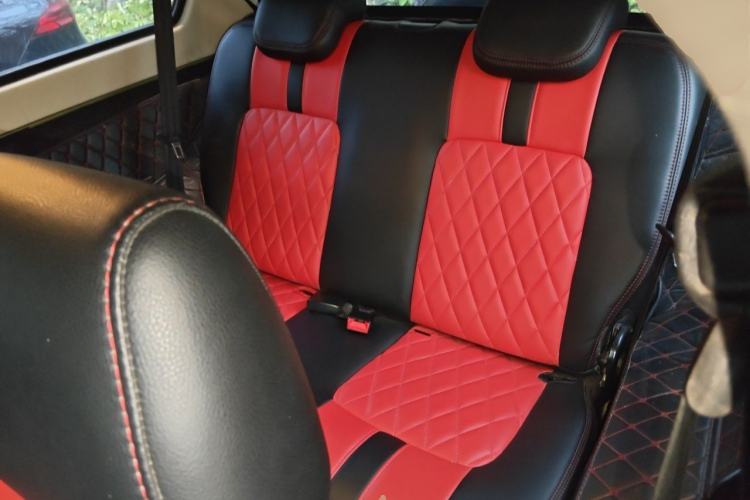 Used BAIC Off-Road BJ40 2014 2.4L Manual Cross-Country Edition Left Rear Seat