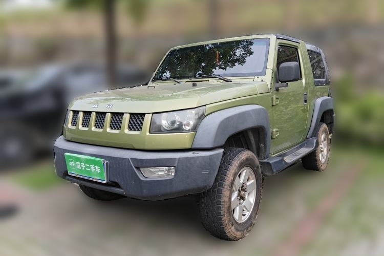 Used BAIC Off-Road BJ40 2014 2.4L Manual Cross-Country Edition Guazi used car, China used car export, Used car for sale, Used cars, Cheapest cars for sale