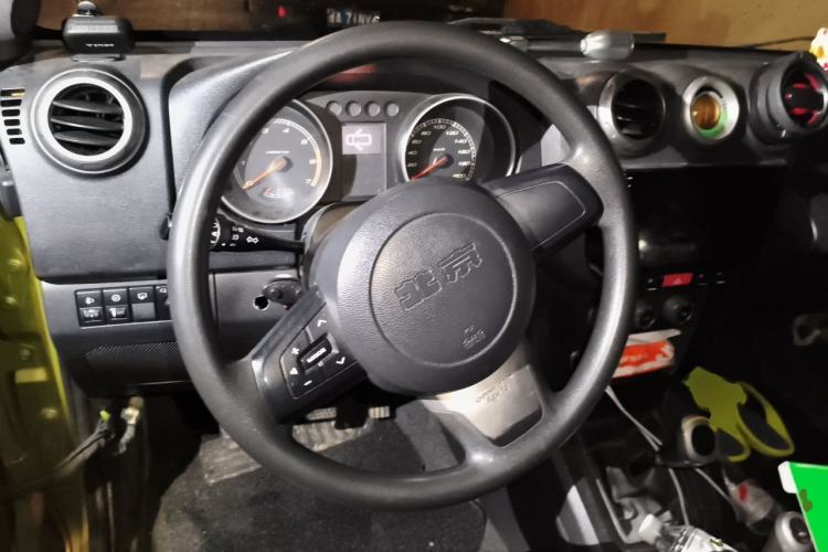 Used BAIC Off-Road BJ40 2014 2.4L Manual Cool Wilderness Edition Steering Wheel