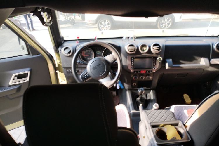 Used BAIC Off-Road BJ40 2014 2.4L Manual Cross-Country Edition Steering Wheel