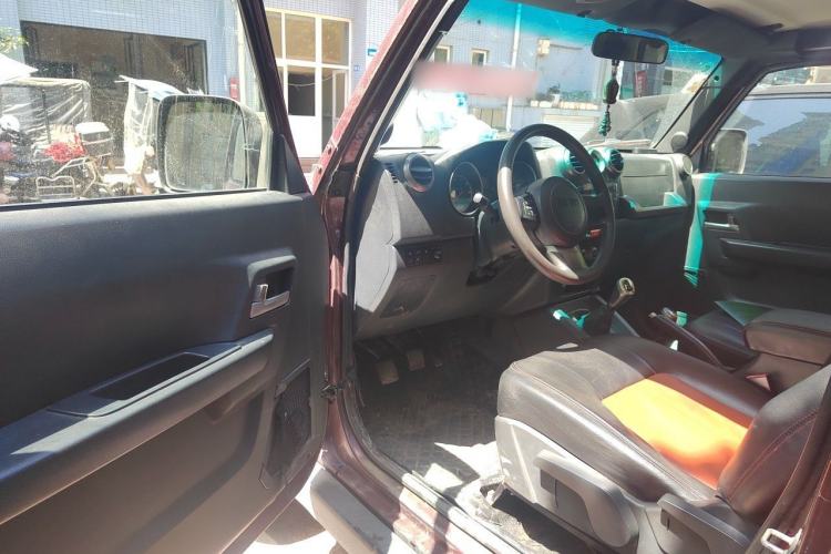 Used BAIC Off-Road BJ40 2014 2.4L Manual Cross-Country Edition Driver Seat