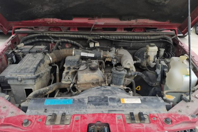 Used BAIC Off-Road BJ40 2014 2.4L Manual Cool Wilderness Edition Engine Bay