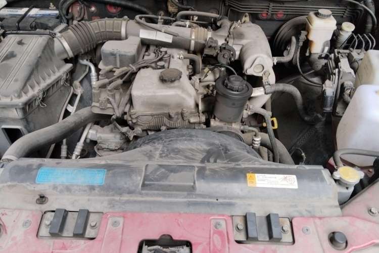 Used BAIC Off-Road BJ40 2014 2.4L Manual Cross-Country Edition Engine Bay