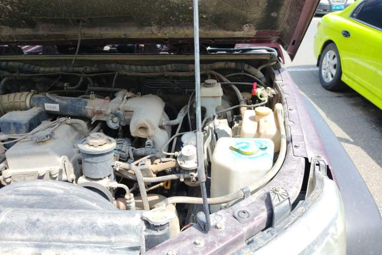 Used BAIC Off-Road BJ40 2014 2.4L Manual Cross-Country Edition Engine Bay Left