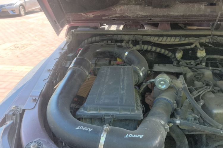 Used BAIC Off-Road BJ40 2014 2.4L Manual Exploration Edition Engine Bay Right