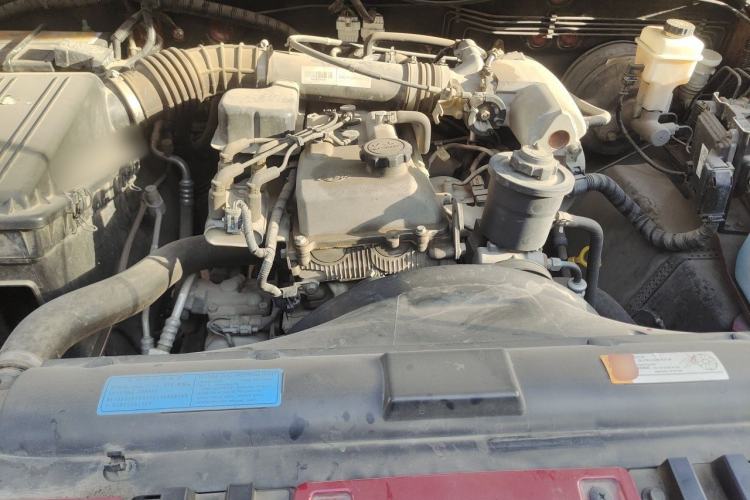 Used BAIC Off-Road BJ40 2014 2.4L Manual Cool Wilderness Edition Engine Bay