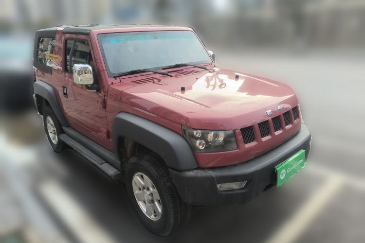Used BAIC Off-Road BJ40 2014 2.4L Manual Cross-Country Edition Front Right 45 Deg