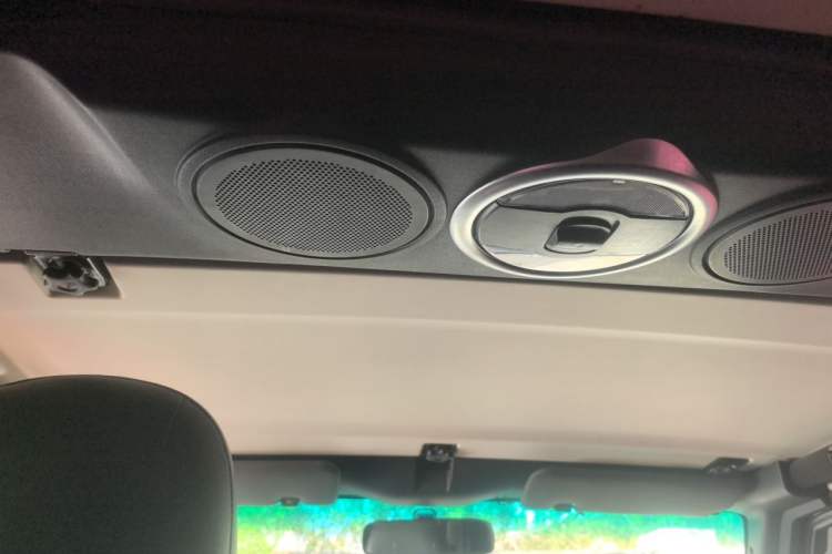 Used BAIC Off-Road BJ40 2014 2.4L Manual Exploration Edition Headliner