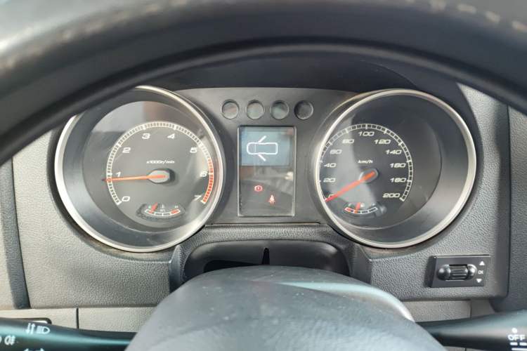 Used BAIC Off-Road BJ40 2014 2.4L Manual Cross-Country Edition Instrument Cluster