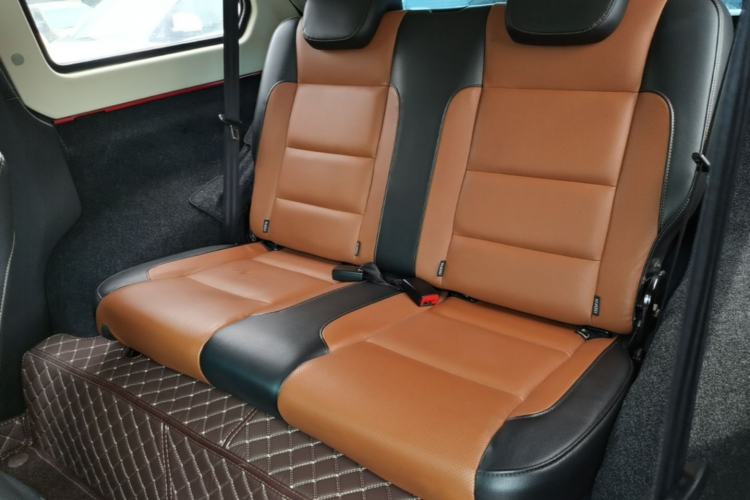 Used BAIC Off-Road BJ40 2014 2.4L Manual Cool Wilderness Edition Left Rear Seat
