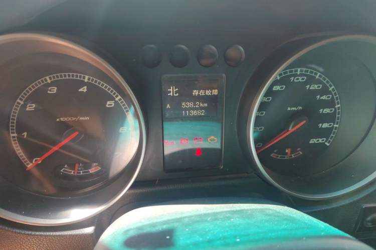 Used BAIC Off-Road BJ40 2014 2.4L Manual Cross-Country Edition Odometer Close Up