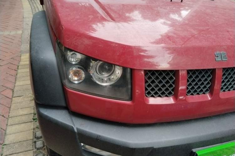 Used BAIC Off-Road BJ40 2014 2.4L Manual Cross-Country Edition Right Front Headlight