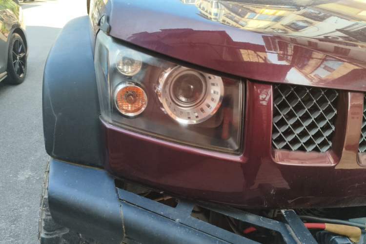 Used BAIC Off-Road BJ40 2014 2.4L Manual Cool Wilderness Edition Right Front Headlight