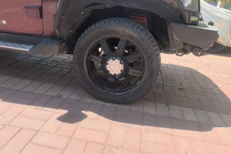 Used BAIC Off-Road BJ40 2014 2.4L Manual Exploration Edition Right Front Wheel Hub
