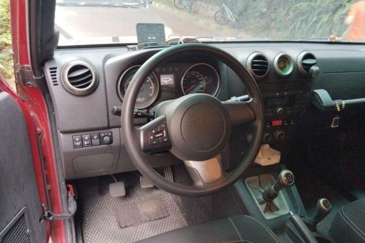 Used BAIC Off-Road BJ40 2014 2.4L Manual Cross-Country Edition Steering Wheel