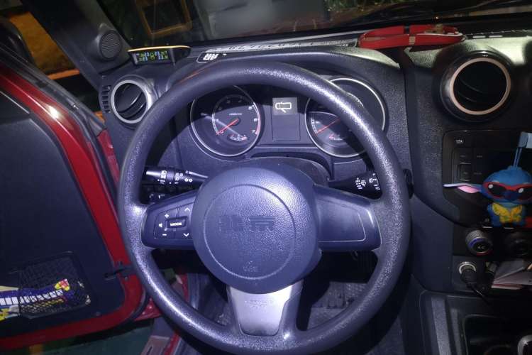 Used BAIC Off-Road BJ40 2014 2.4L Manual Cross-Country Edition Steering Wheel