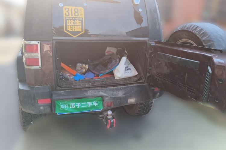 Used BAIC Off-Road BJ40 2014 2.4L Manual Cool Wilderness Edition Trunk