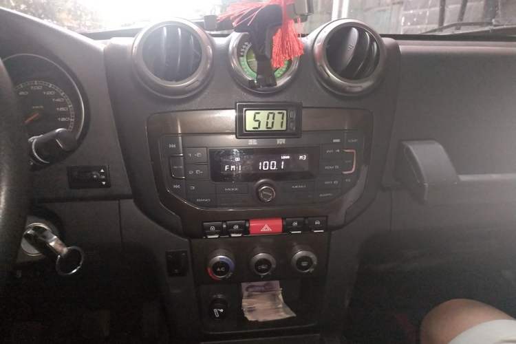 Used BAIC Off-Road BJ40 2014 2.4L Manual Cross-Country Edition Audio And AC Panel