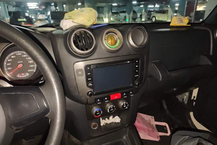 Used BAIC Off-Road BJ40 2014 2.4L Manual Cross-Country Edition Audio And AC Panel