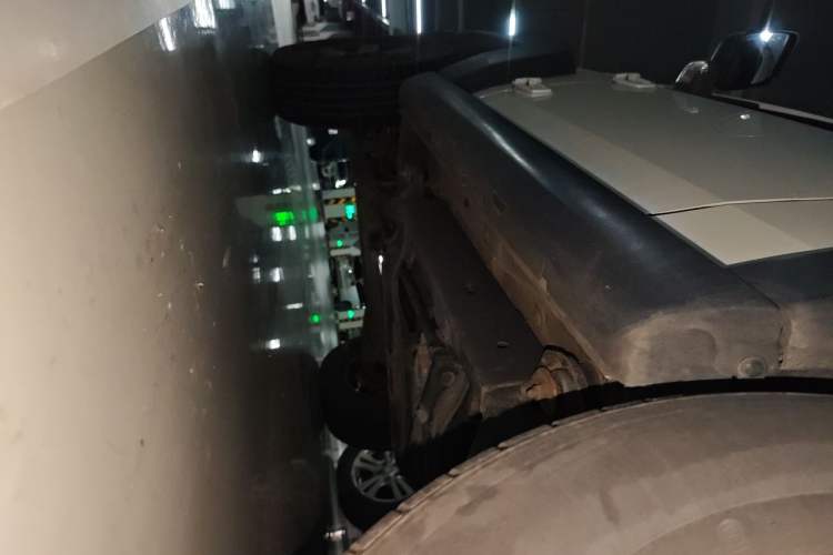 Used BAIC Off-Road BJ40 2014 2.4L Manual Cross-Country Edition Chassis Rear Left