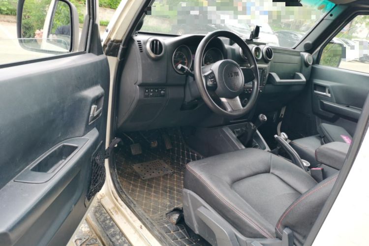 Used BAIC Off-Road BJ40 2014 2.4L Manual Cross-Country Edition Driver Seat