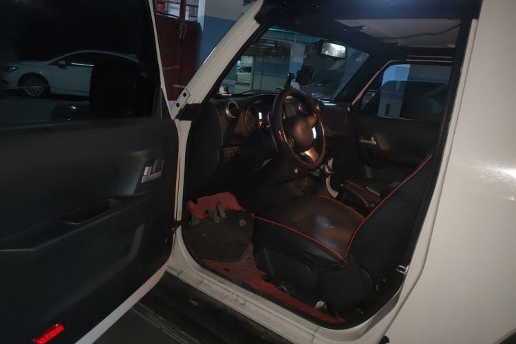 Used BAIC Off-Road BJ40 2014 2.4L Manual Cross-Country Edition Driver Seat