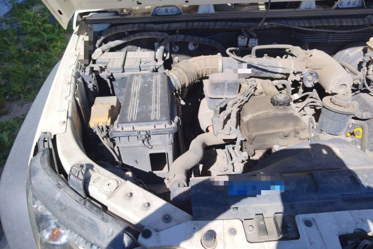 Used BAIC Off-Road BJ40 2014 2.4L Manual Cross-Country Edition Engine Bay Right