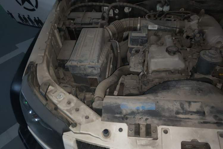 Used BAIC Off-Road BJ40 2014 2.4L Manual Cross-Country Edition Engine Bay Right