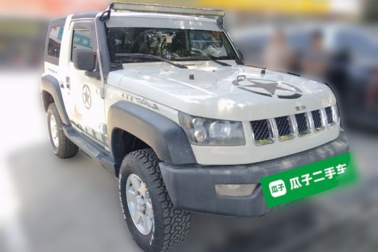 Used BAIC Off-Road BJ40 2014 2.4L Manual Cross-Country Edition Front Right 45 Deg