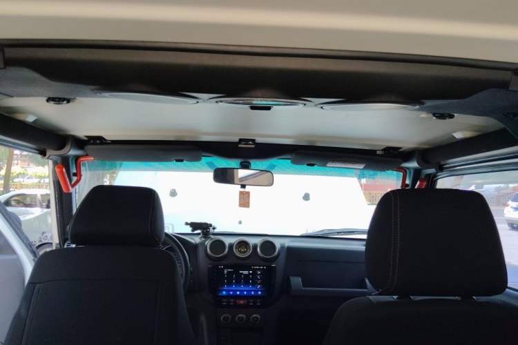 Used BAIC Off-Road BJ40 2014 2.4L Manual Cross-Country Edition Headliner