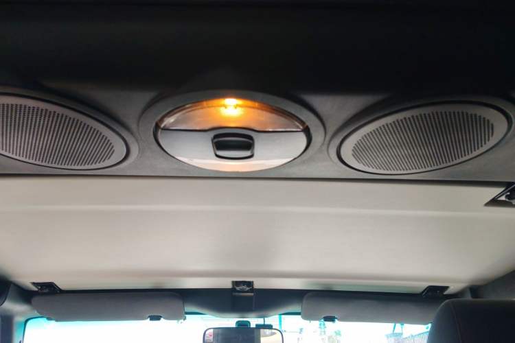 Used BAIC Off-Road BJ40 2014 2.4L Manual Cross-Country Edition Headliner