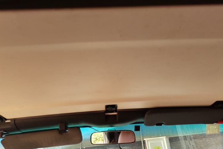Used BAIC Off-Road BJ40 2014 2.4L Manual Cross-Country Edition Headliner