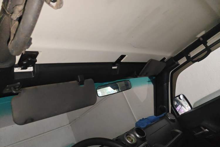 Used BAIC Off-Road BJ40 2014 2.4L Manual Cross-Country Edition Headliner