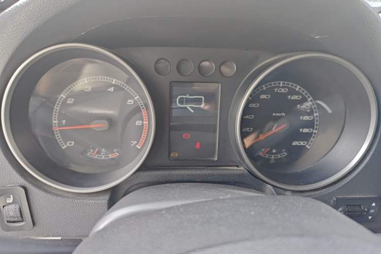 Used BAIC Off-Road BJ40 2014 2.4L Manual Cross-Country Edition Instrument Cluster