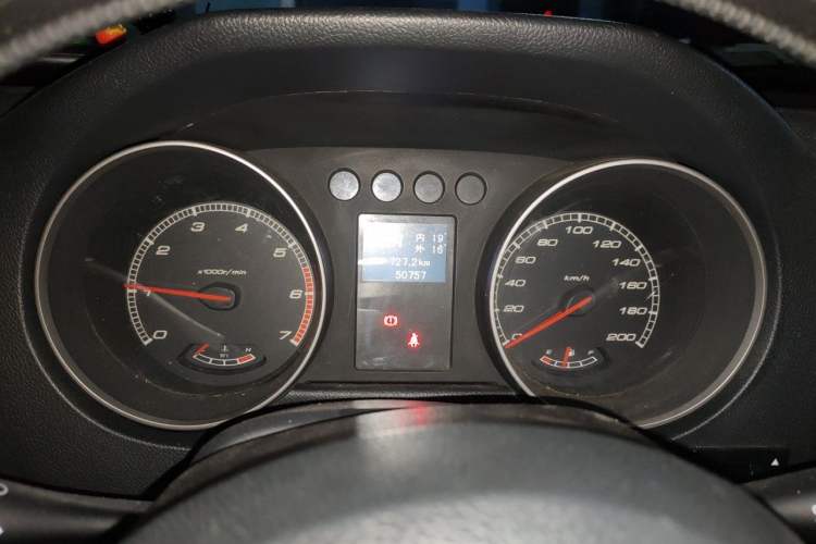Used BAIC Off-Road BJ40 2014 2.4L Manual Cross-Country Edition Instrument Cluster