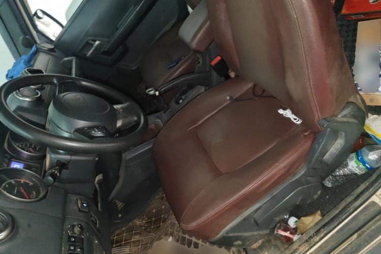 Used BAIC Off-Road BJ40 2014 2.4L Manual Cross-Country Edition Left Front Seat